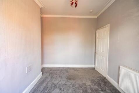 Living Room (2)