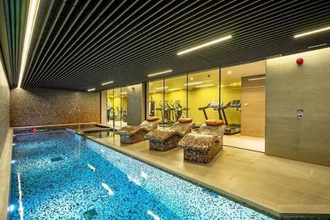 Swimming Pool &amp; 