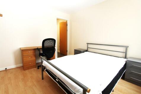 First bedroom 2 .JPG