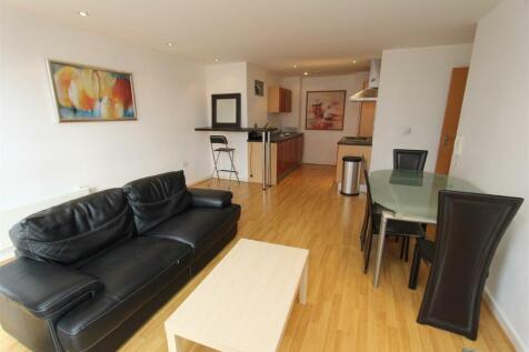 Livingroom.JPG