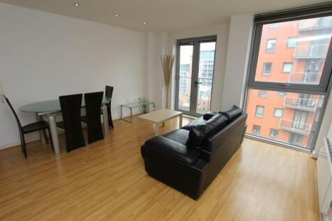 livingroom2.JPG