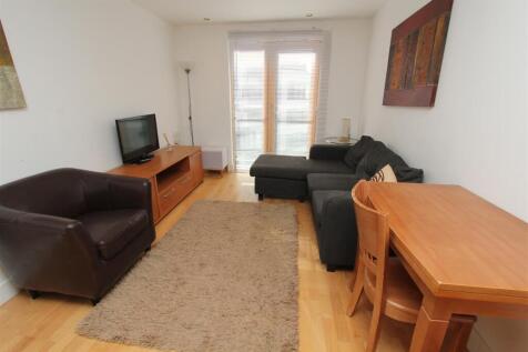 Living Room 1.JPG