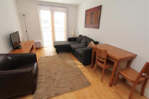 Living Room.JPG