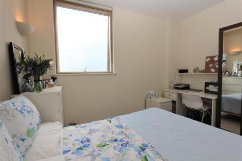 Bedroom 1.3.jpg