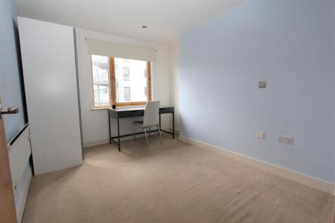 Bedroom 2 .jpg