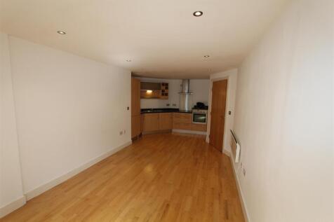 livingroom2.JPG