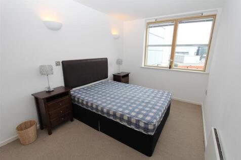 Bedroom1.JPG