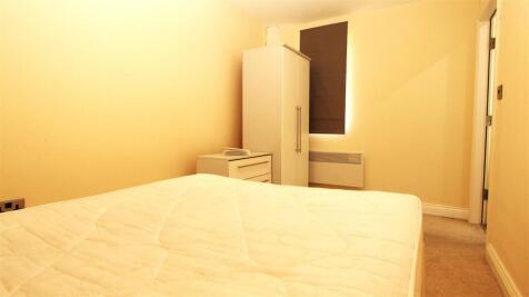 Bedroom 2.JPG