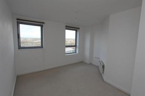 Bedroom 2.JPG