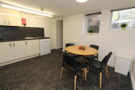 Dining Kitchen.JPG