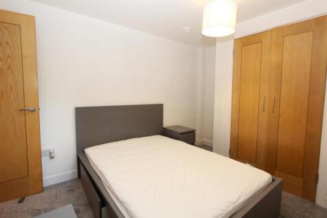 Bedroom 2 .JPG