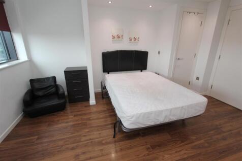 Living area1.JPG