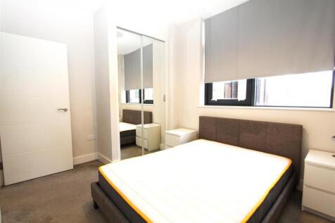 Bedroom 2.JPG