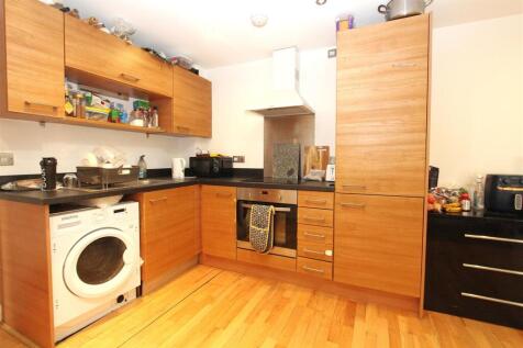 Kitchen.JPG