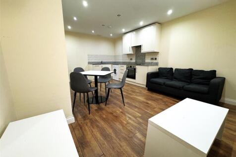 Living Room .jpg