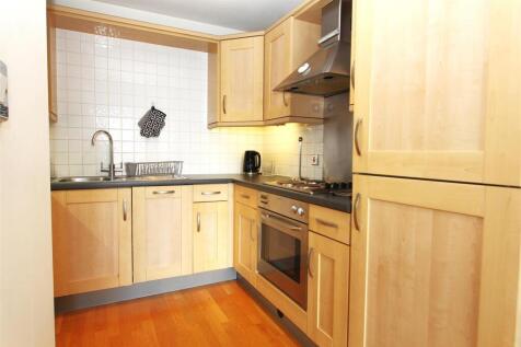 Kitchen.JPG