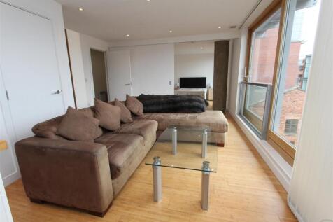 Living Room.JPG