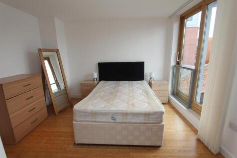 Bedroom.JPG