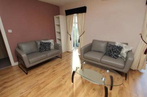 Living room2.JPG