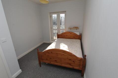 Bedroom1.JPG