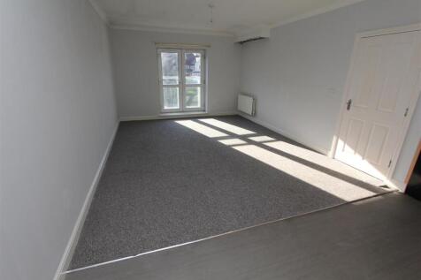 Living Room 1.JPG