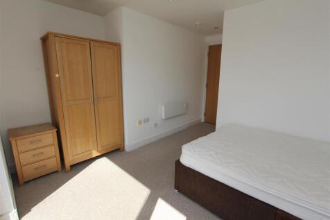 Bedroom1.JPG