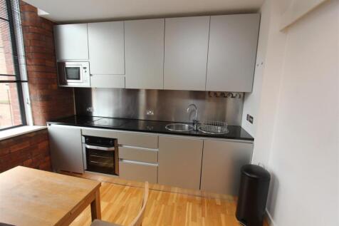 Kitchen.JPG