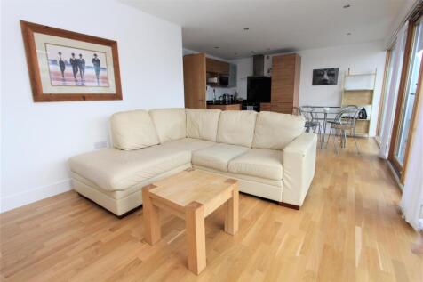 Living room 1.jpg
