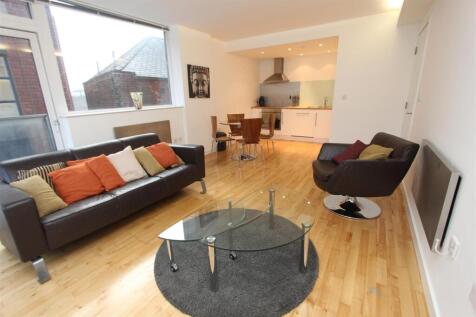 livingroom2.JPG