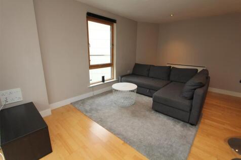 Living room1.JPG