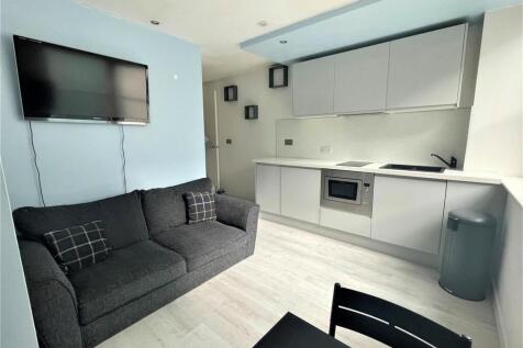 Living room .jpg