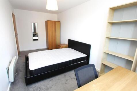 Bedroom One 2 .JPG