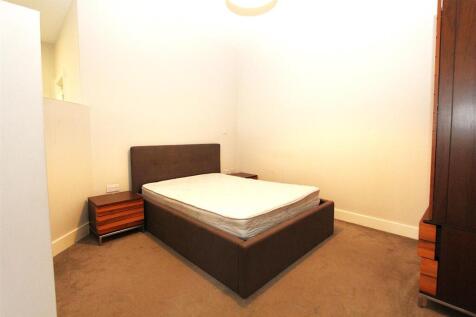 Bedroom.JPG
