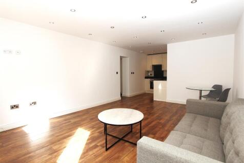 Living Room 3.JPG