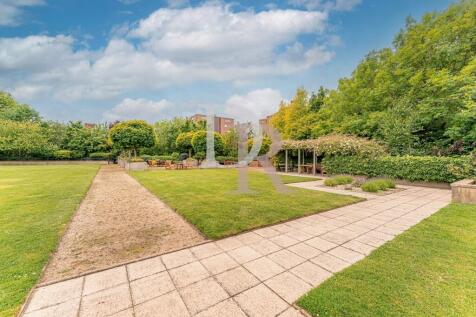 COMMUNAL GARDENS