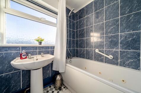 1382409-14-6926fc6bb9e43