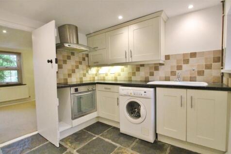Kitchen 1.JPG