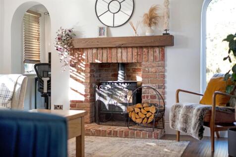 Fireplace.jpg