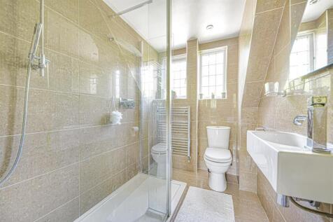Shower room.jpg