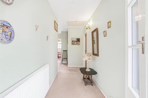 Hallway.jpg