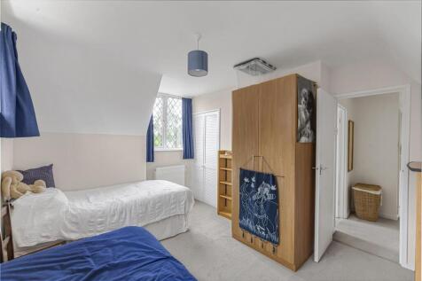 Bedroom.jpg