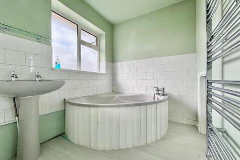 BATH2.jpg