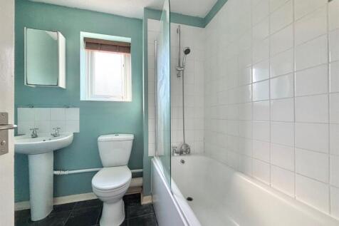 BATH.jpg