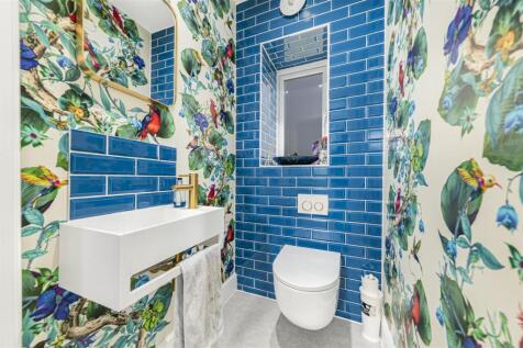 GROUND FLOOR WC