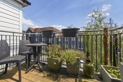 TWIN BALCONIES