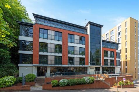 Apartment 3 Oak House 21.jpg