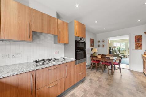 3 Childsbridge Farm Place 23.jpg