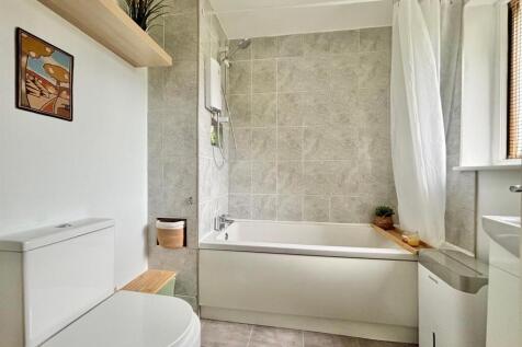 BATH.jpg