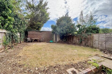 GARDEN2.jpg
