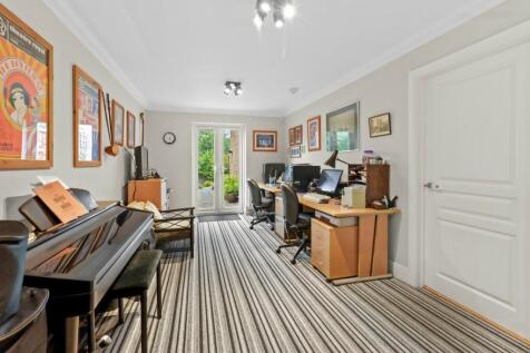 Property Image 14